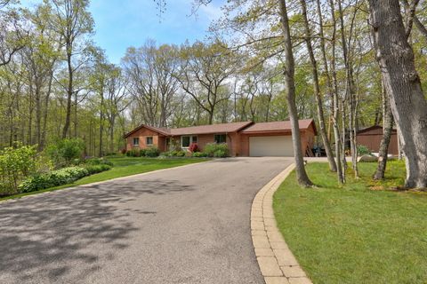 Tiny photo for 2030 Burke Drive, Winthrop Harbor, IL 60096 (MLS # 12464041)