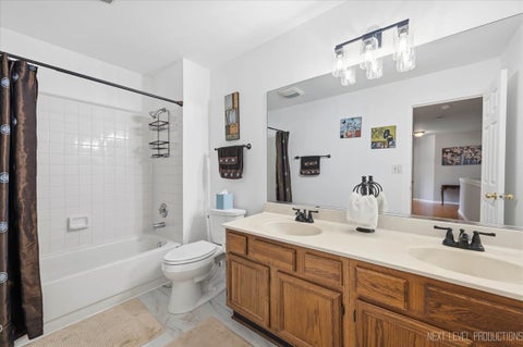 Tiny photo for 5 Fernwood Court, Algonquin, IL 60102 (MLS # 12753930)