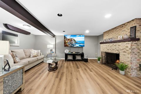 Tiny photo for 618 Dundee Avenue, Flossmoor, IL 60422 (MLS # 12643947)