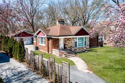 Tiny photo for 618 Dundee Avenue, Flossmoor, IL 60422 (MLS # 12643947)