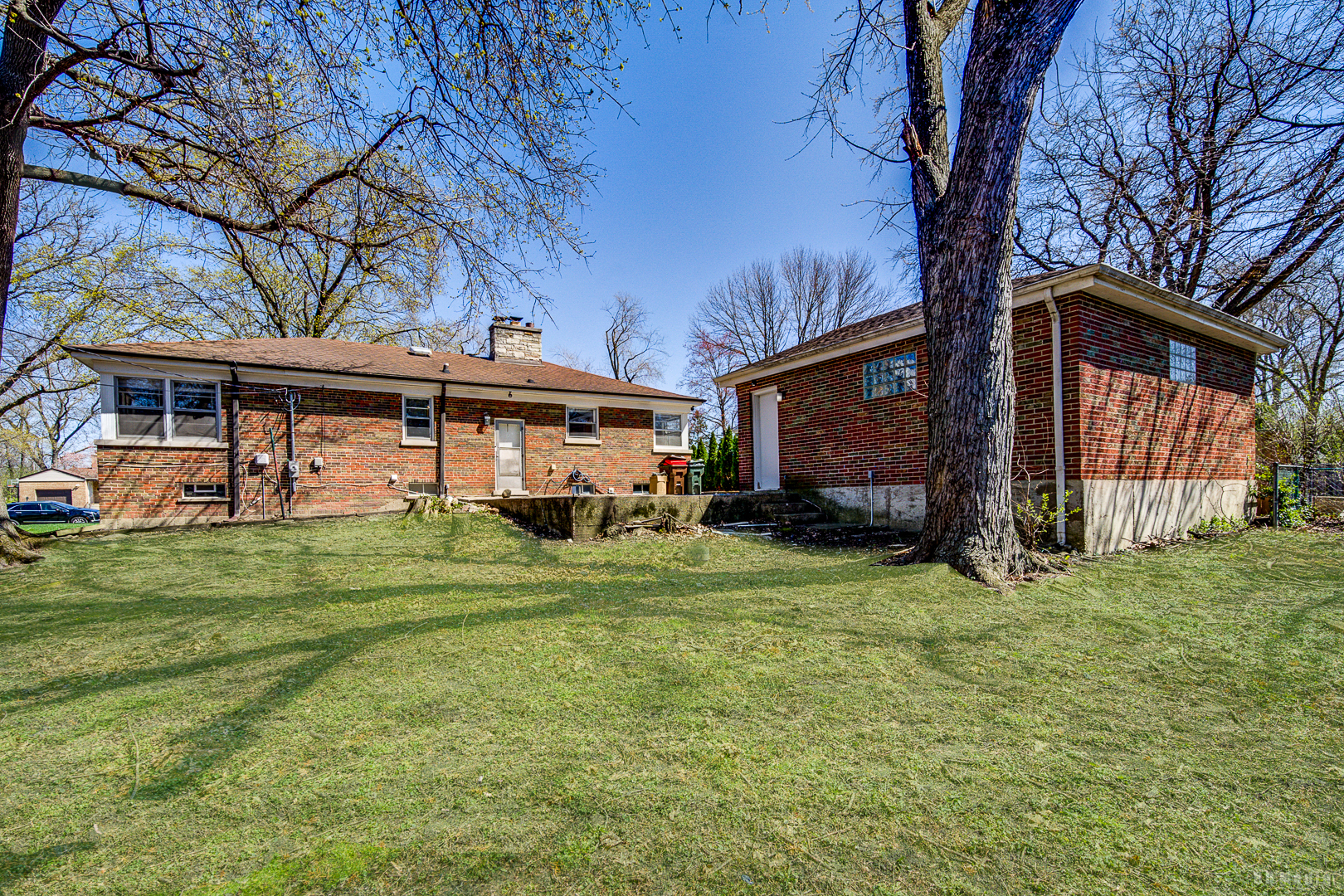 Properties 3 618 Dundee Avenue