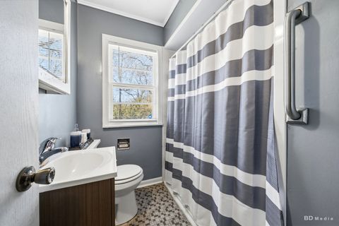 Tiny photo for 618 Dundee Avenue, Flossmoor, IL 60422 (MLS # 12643947)