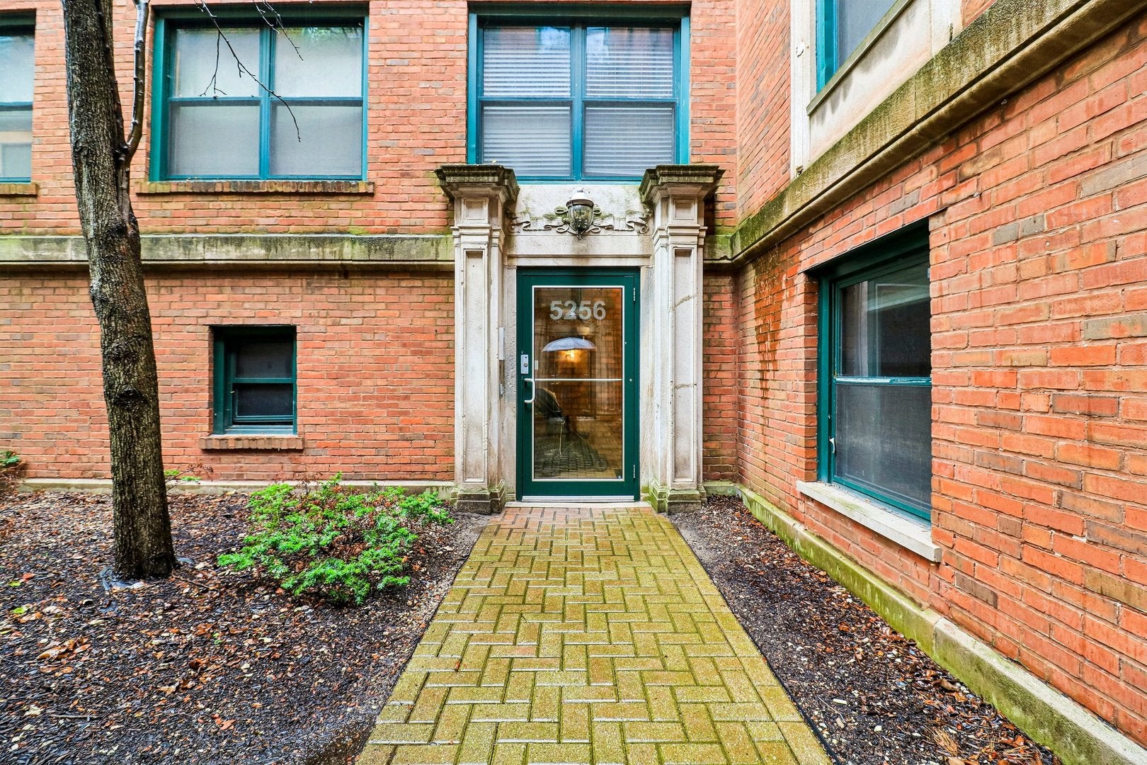 5256 S Drexel Avenue GD