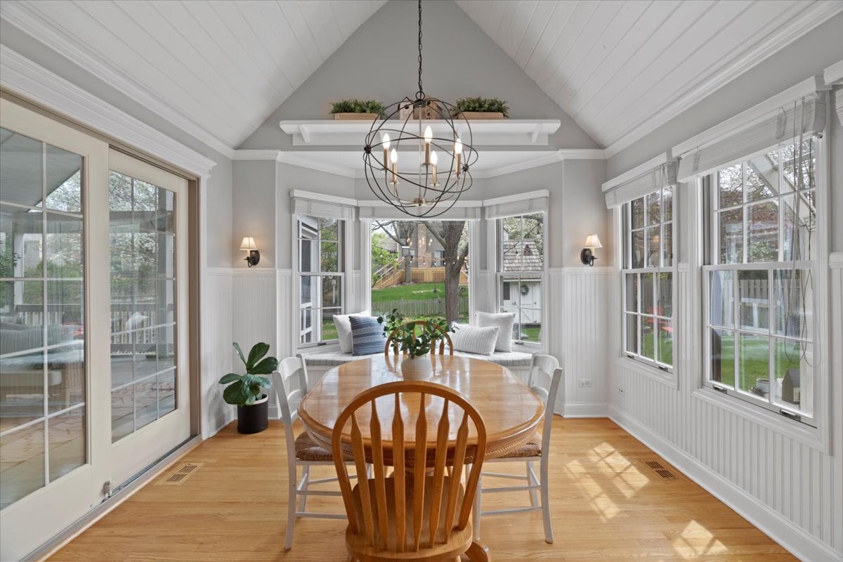 519 Long Hill Road