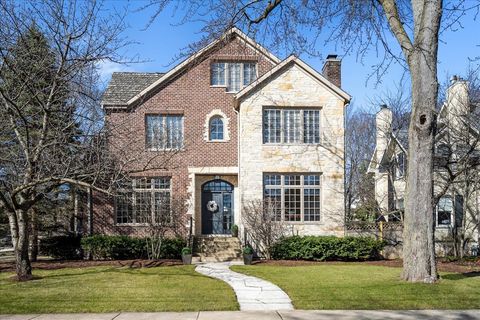 410 CEDAR Street Winnetka IL 60093