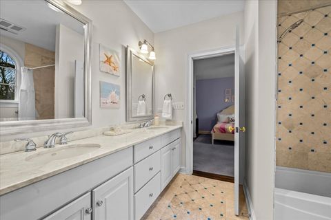 Tiny photo for 410 CEDAR Street, Winnetka, IL 60093 (MLS # 12594670)