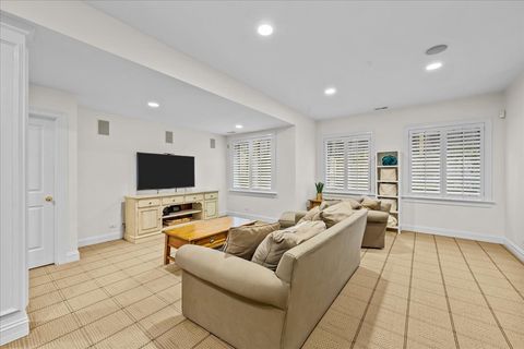 Tiny photo for 410 CEDAR Street, Winnetka, IL 60093 (MLS # 12594670)