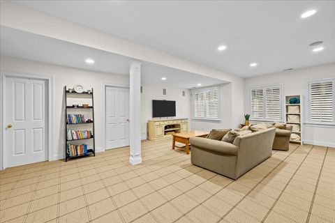 Tiny photo for 410 CEDAR Street, Winnetka, IL 60093 (MLS # 12594670)