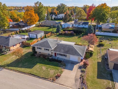 Tiny photo for 1306 Anderson Street, Bloomington, IL 61701 (MLS # 12505217)