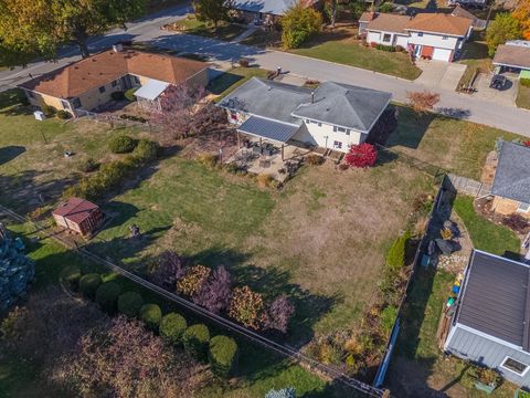 Tiny photo for 1306 Anderson Street, Bloomington, IL 61701 (MLS # 12505217)