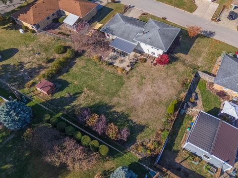 Tiny photo for 1306 Anderson Street, Bloomington, IL 61701 (MLS # 12505217)