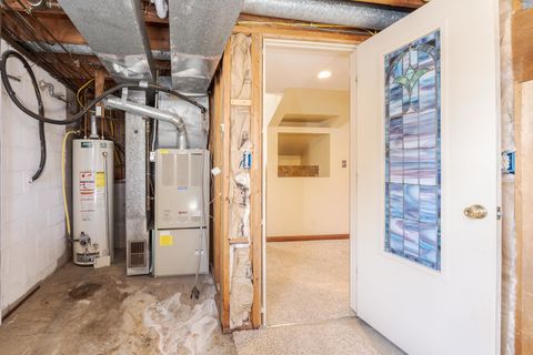 Tiny photo for 1306 Anderson Street, Bloomington, IL 61701 (MLS # 12505217)