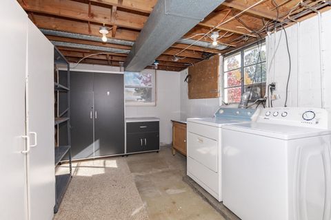 Tiny photo for 1306 Anderson Street, Bloomington, IL 61701 (MLS # 12505217)