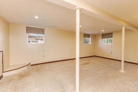 Tiny photo for 1306 Anderson Street, Bloomington, IL 61701 (MLS # 12505217)