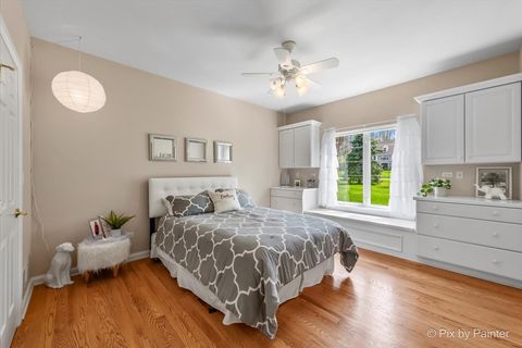 Tiny photo for 4 Mohawk Drive, South Barrington, IL 60010 (MLS # 12627995)