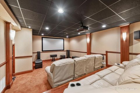 Tiny photo for 4 Mohawk Drive, South Barrington, IL 60010 (MLS # 12627995)