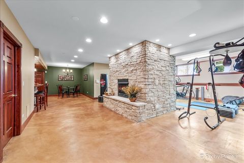 Tiny photo for 4 Mohawk Drive, South Barrington, IL 60010 (MLS # 12627995)