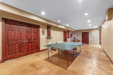 Tiny photo for 4 Mohawk Drive, South Barrington, IL 60010 (MLS # 12627995)