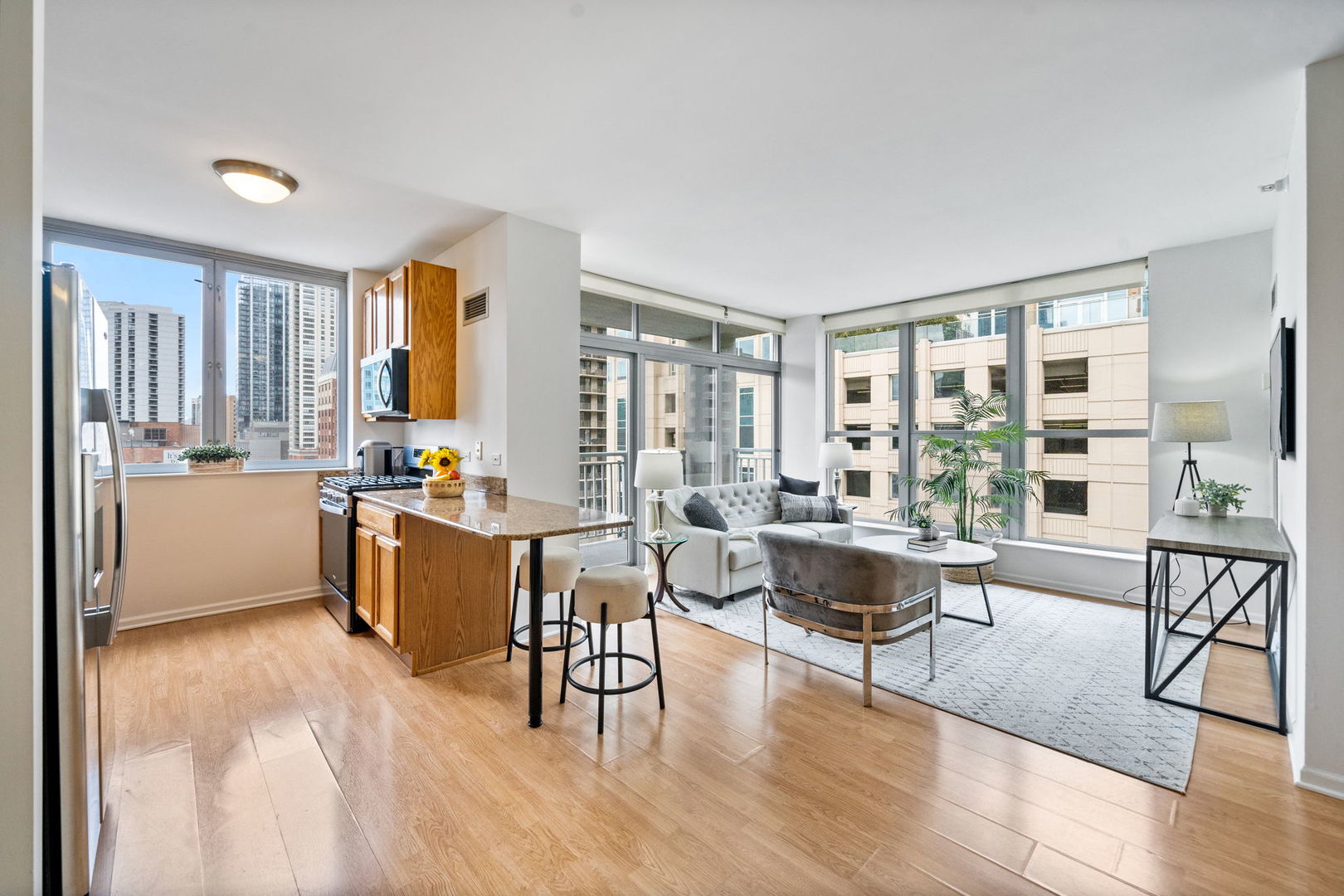 600 N Dearborn Avenue 1111