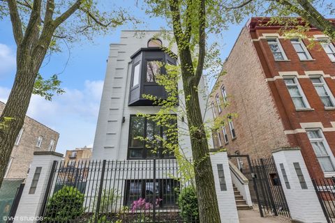 1717 W Huron Street Chicago IL 60622
