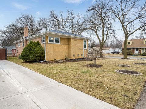 Tiny photo for 18547 Lexington Avenue, Homewood, IL 60430 (MLS # 12634230)