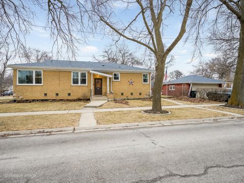 Tiny photo for 18547 Lexington Avenue, Homewood, IL 60430 (MLS # 12634230)