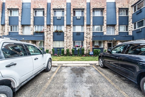 Tiny photo for 8641.5 W FOSTER Avenue #3A, Chicago, IL 60656 (MLS # 12675411)
