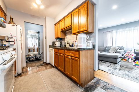 Tiny photo for 8641.5 W FOSTER Avenue #3A, Chicago, IL 60656 (MLS # 12675411)