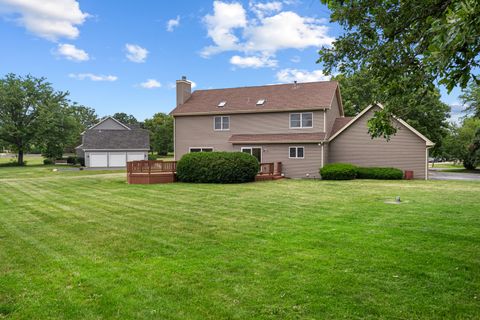 Tiny photo for 747 Jamestowne Court, Sleepy Hollow, IL 60118 (MLS # 12394912)