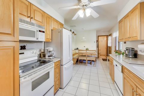 Tiny photo for 404 Tomah Avenue, Prospect Heights, IL 60070 (MLS # 12522238)