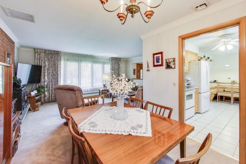 Tiny photo for 404 Tomah Avenue, Prospect Heights, IL 60070 (MLS # 12522238)