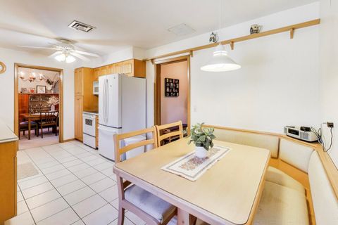 Tiny photo for 404 Tomah Avenue, Prospect Heights, IL 60070 (MLS # 12522238)