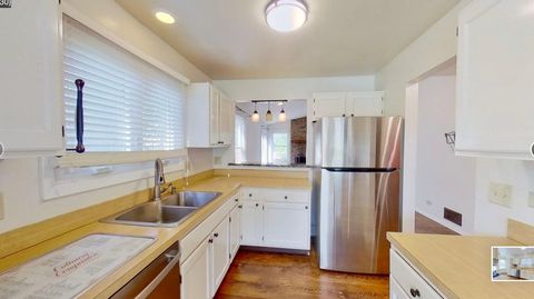 Tiny photo for 601 Topeka Court, Carol Stream, IL 60188 (MLS # 12702717)