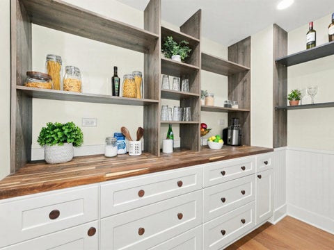 Tiny photo for 1323 Home Avenue, Berwyn, IL 60402 (MLS # 12783516)