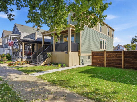 Photo of 1323 Home Avenue, Berwyn, IL 60402 (MLS # 12783516)