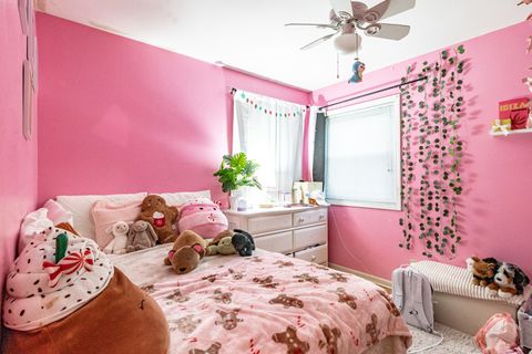 Tiny photo for 1054 Broadmoor Place, Deerfield, IL 60015 (MLS # 12569475)