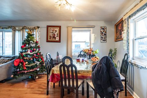 Tiny photo for 1054 Broadmoor Place, Deerfield, IL 60015 (MLS # 12569475)