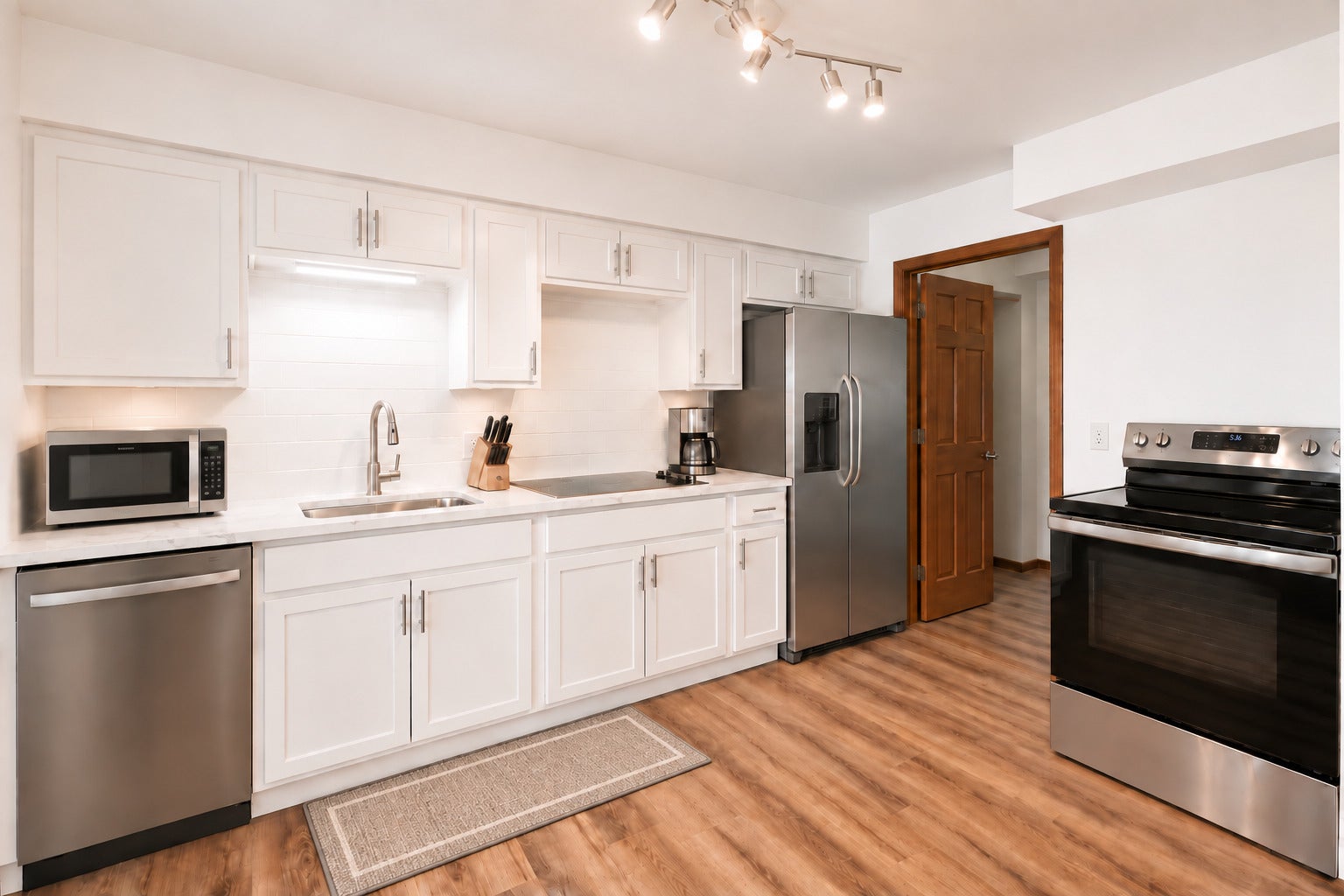 2239 Seaver Lane