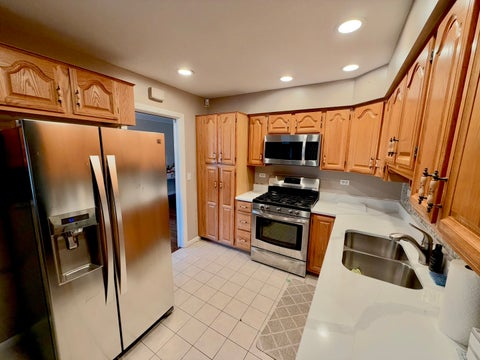 Tiny photo for 10513 Dorchester Street, Westchester, IL 60154 (MLS # 12758714)