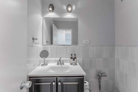 Tiny photo for 3600 N LAKE SHORE Drive #514, Chicago, IL 60613 (MLS # 12467853)