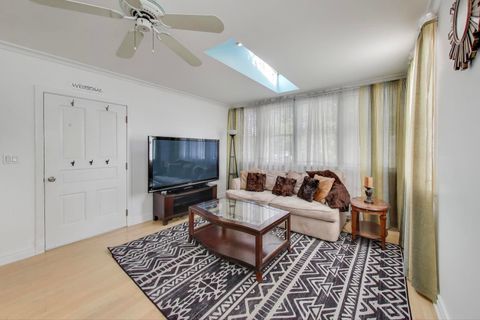 Tiny photo for 4544 N Mulligan Avenue, Chicago, IL 60630 (MLS # 12486925)