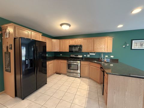 Tiny photo for 9400 CALEDONIA Drive, Tinley Park, IL 60487 (MLS # 12587015)