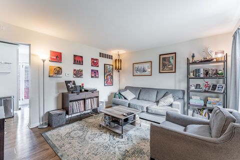 Tiny photo for 408 Colony Court, Bolingbrook, IL 60440 (MLS # 12585097)