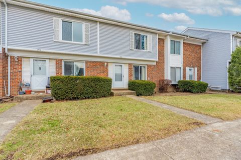 Tiny photo for 408 Colony Court, Bolingbrook, IL 60440 (MLS # 12585097)