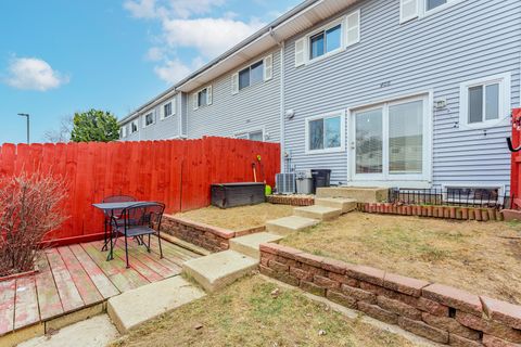 Tiny photo for 408 Colony Court, Bolingbrook, IL 60440 (MLS # 12585097)