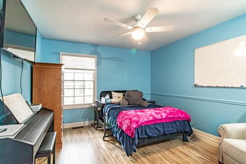 Tiny photo for 727 Colby Court, Gurnee, IL 60031 (MLS # 12565581)