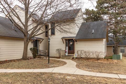 727 Colby Court Gurnee IL 60031