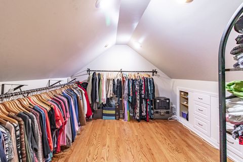 Tiny photo for 727 Colby Court, Gurnee, IL 60031 (MLS # 12565581)