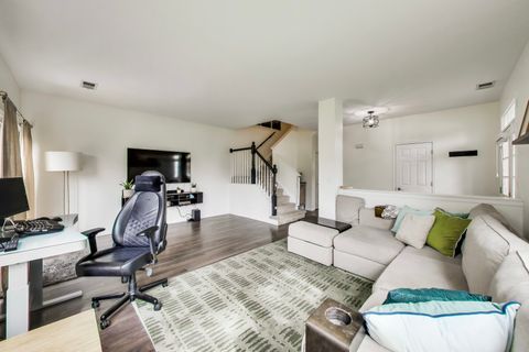 Tiny photo for 903 Sheridan Circle, Naperville, IL 60563 (MLS # 12639065)