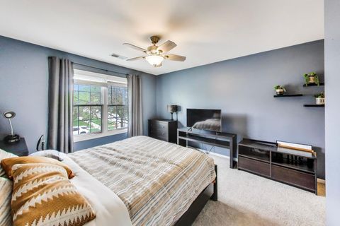 Tiny photo for 903 Sheridan Circle, Naperville, IL 60563 (MLS # 12639065)